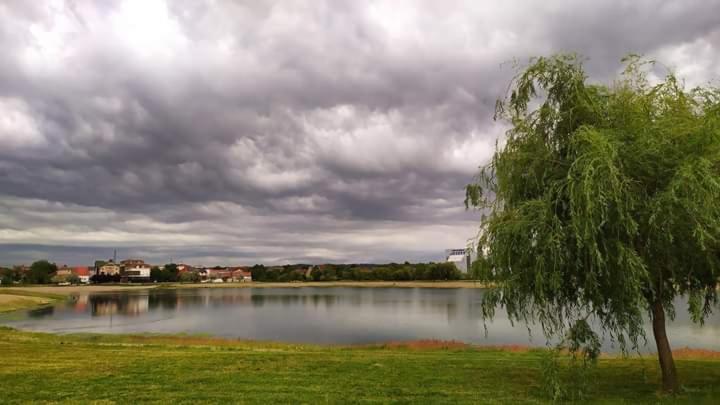 Soba Lavanda Kladovo Buitenkant foto